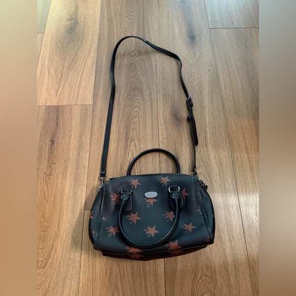 COACH Black Red STAR C CROSSBODY Medium Size ￼Purse - Picture 1 of 6